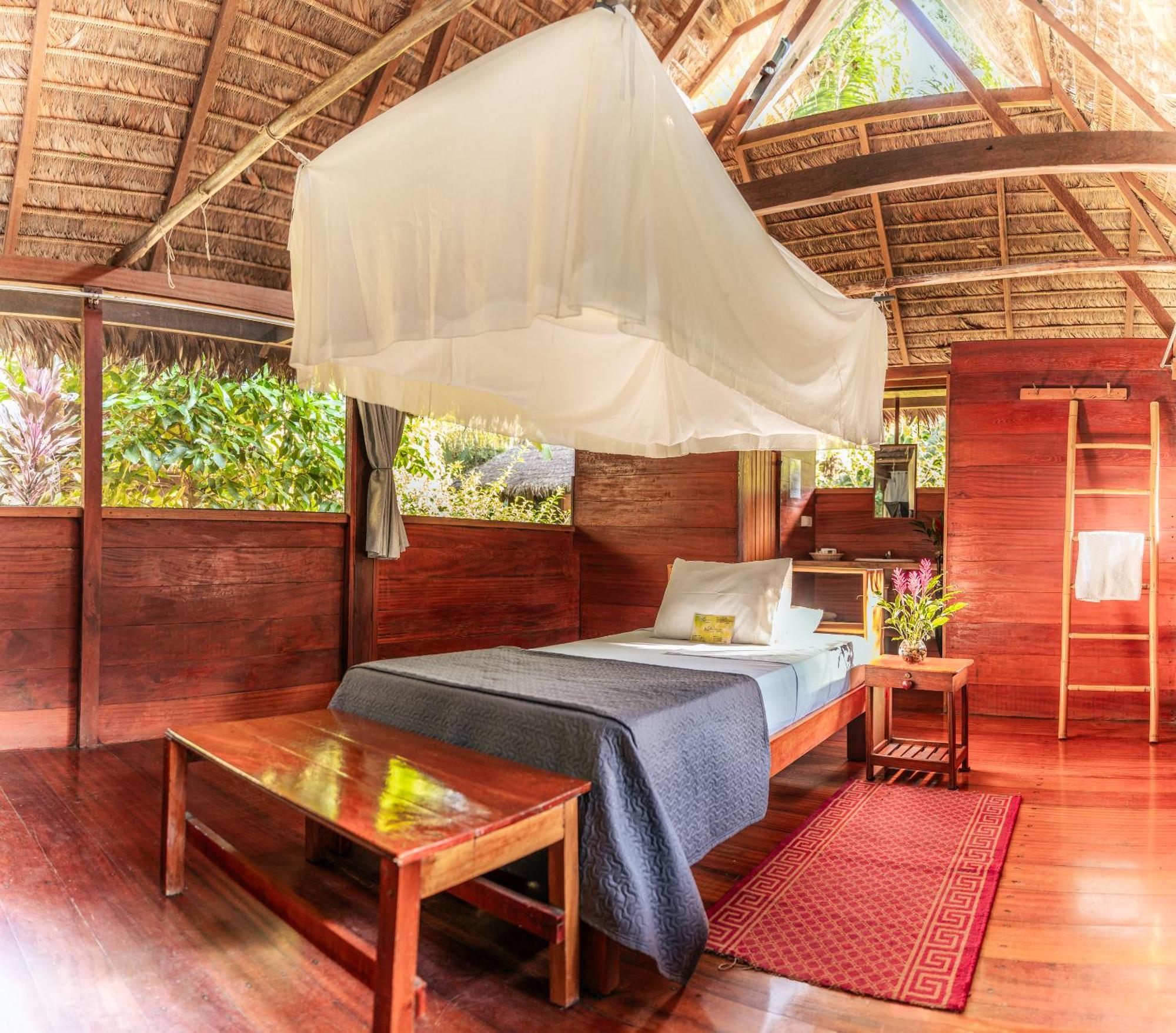 Ecolucerna Lodge Tambopata Puerto Maldonado Extérieur photo