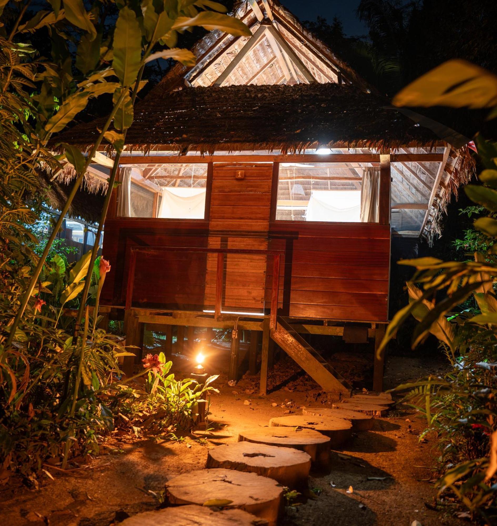 Ecolucerna Lodge Tambopata Puerto Maldonado Extérieur photo